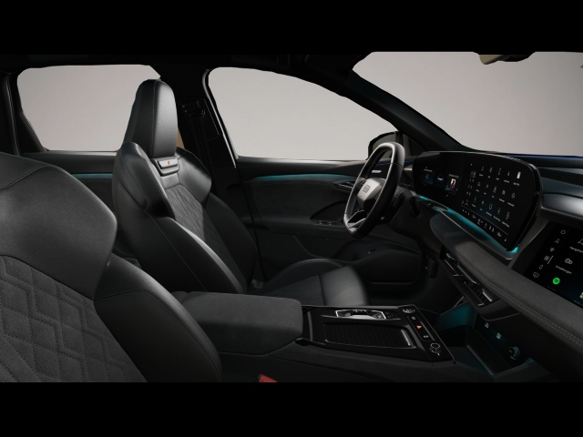 Audi Q6 e-tron (01/2026, ELECTRIC)
