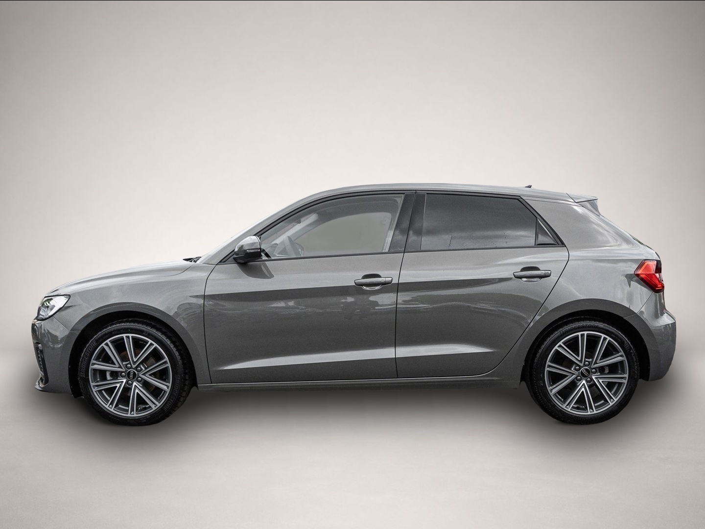 Audi A1 (09/2025, Benzin)