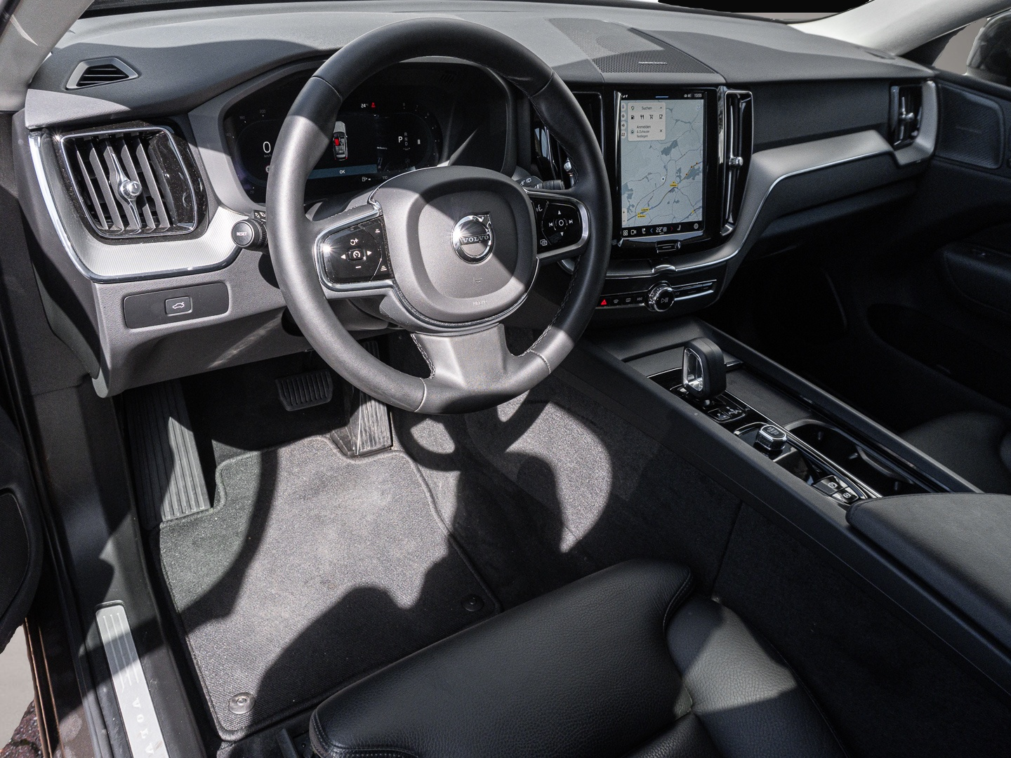 Volvo XC60 (02/2024, Benzin)