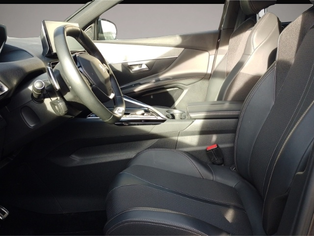 Peugeot 5008 (01/2024, Benzin)