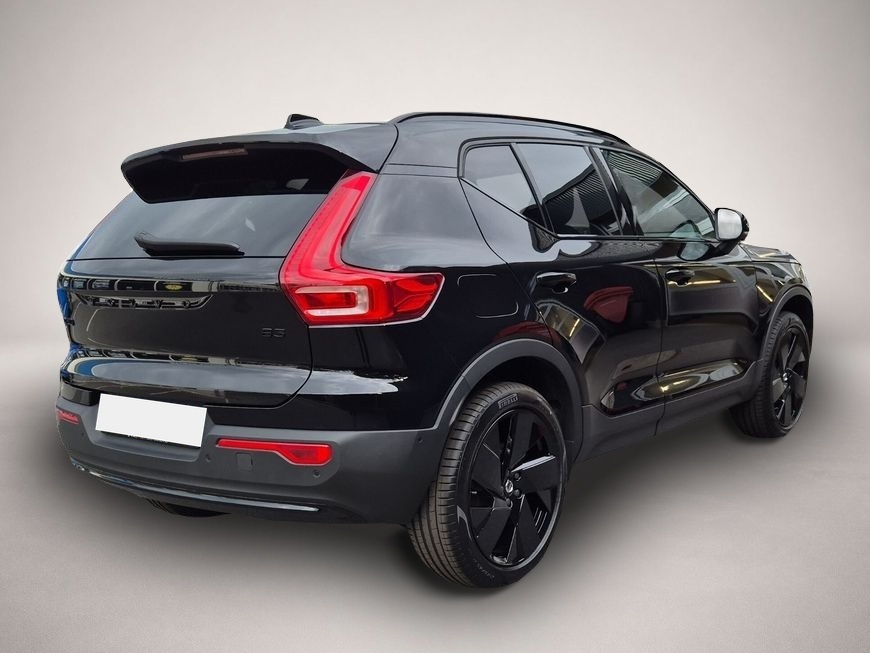 Volvo XC40 (07/2025, Benzin)
