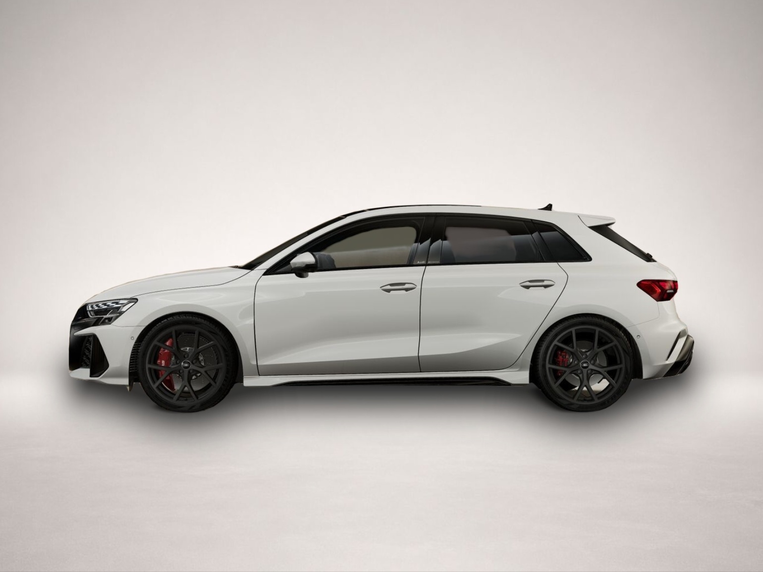 Audi RS3 (04/2026, Benzin)