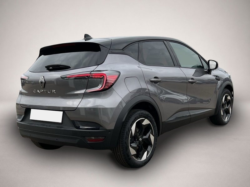 Renault Captur (03/2026, Benzin)