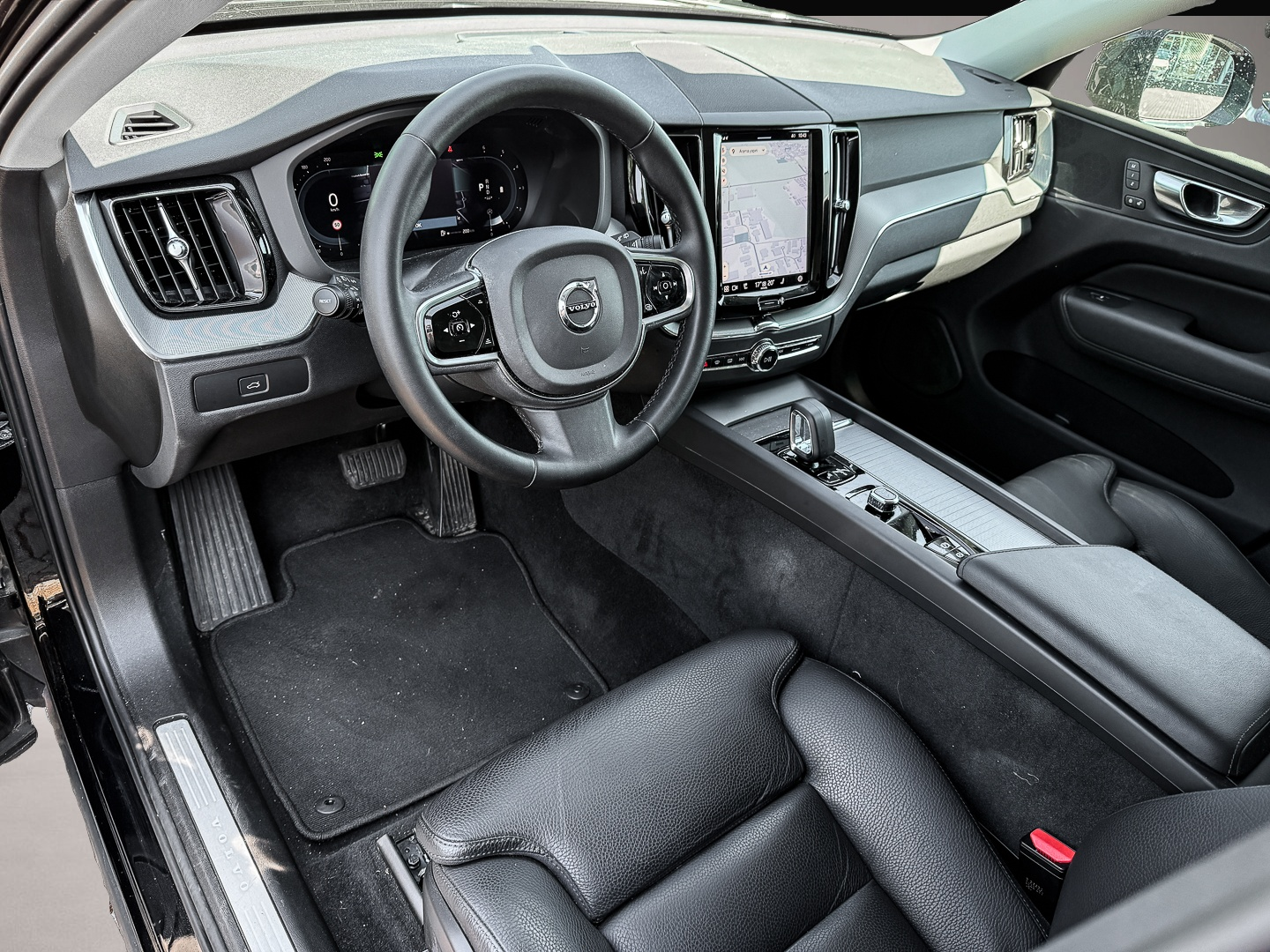 Volvo XC60 (06/2023, Diesel)