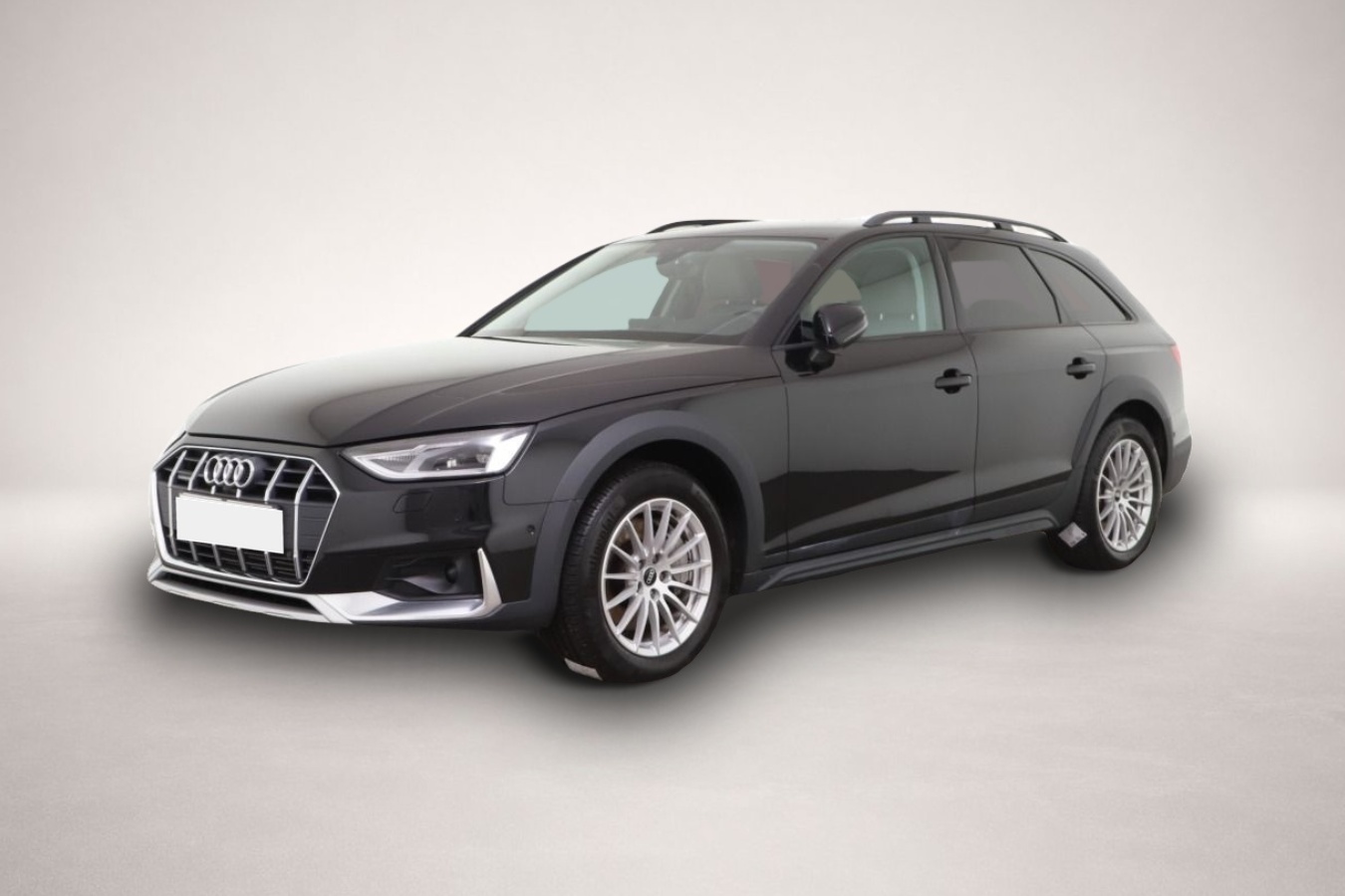 Audi A4 Allroad (02/2023, Benzin)