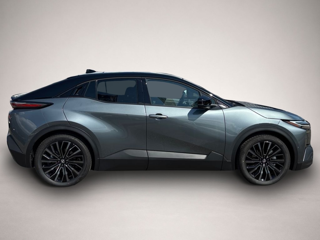 Toyota C-HR (06/2026, ELECTRIC)