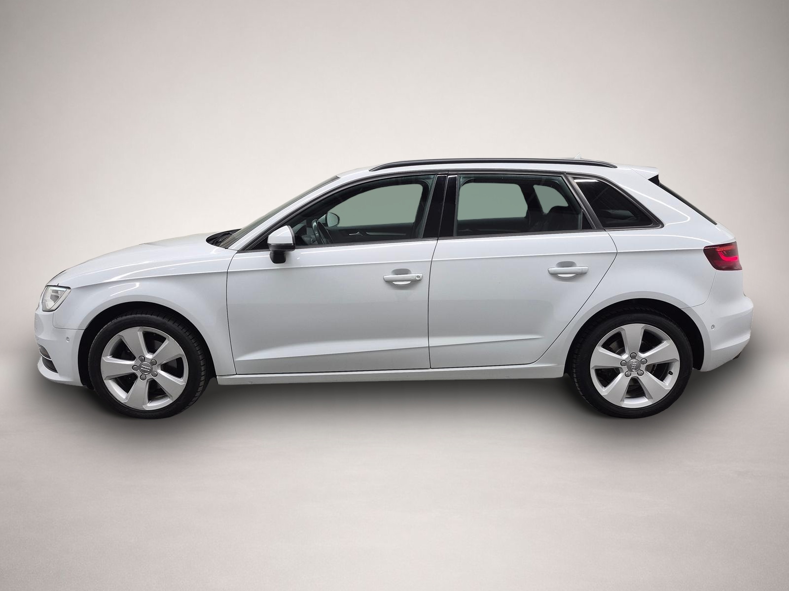 Audi A3 (04/2015, Benzin)