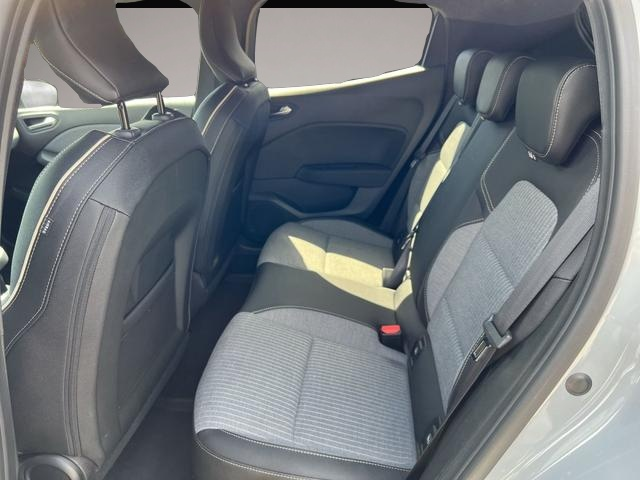 Renault Clio (04/2025, Benzin)