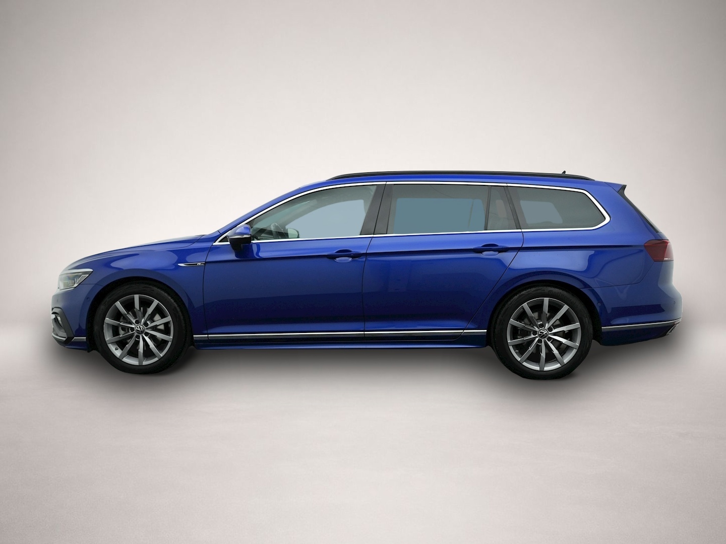Volkswagen Passat Variant (09/2022, Benzin)