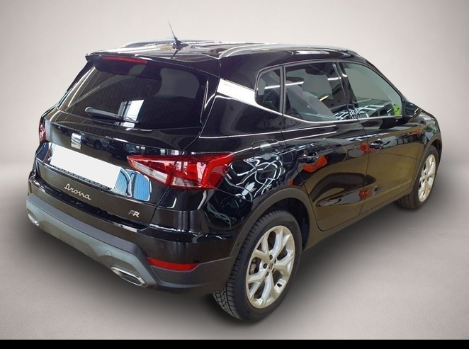 Seat Arona (08/2025, Benzin)