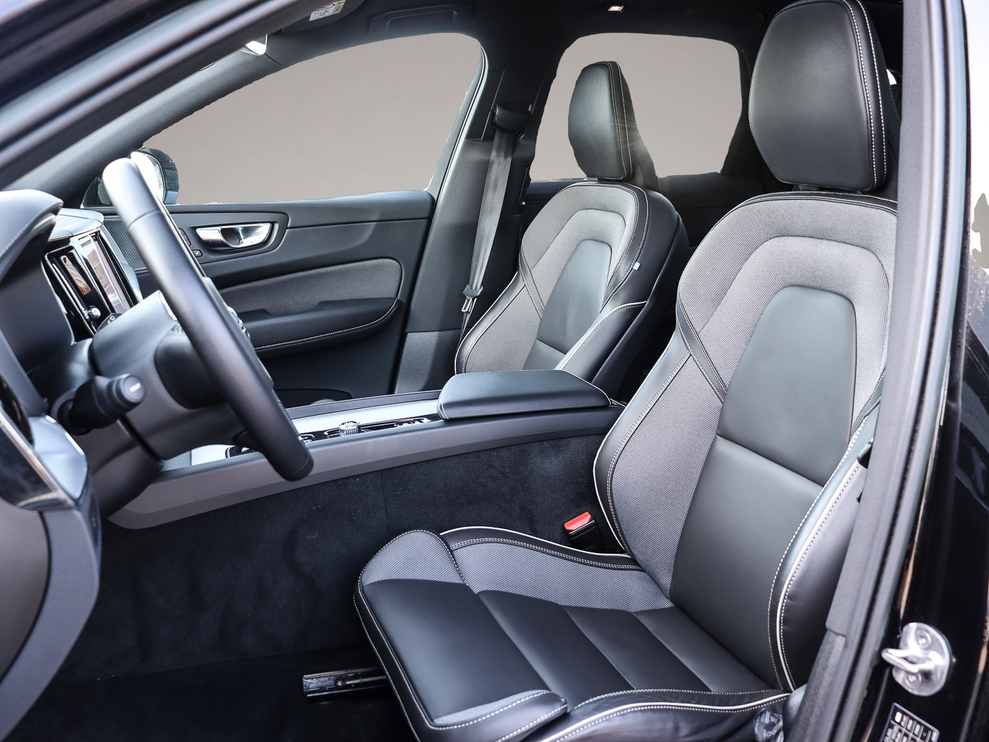 Volvo XC60 (12/2022, Diesel)
