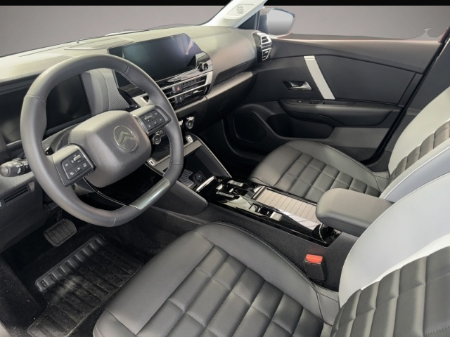 Citroen C4 (08/2025, Benzin)
