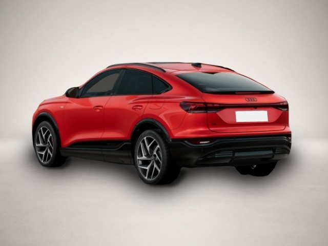 Audi e-tron (12/2025, ELECTRIC)