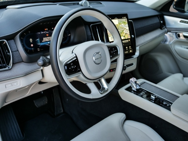 Volvo XC90 (06/2025, Hybrid (Benzin/Elektro))