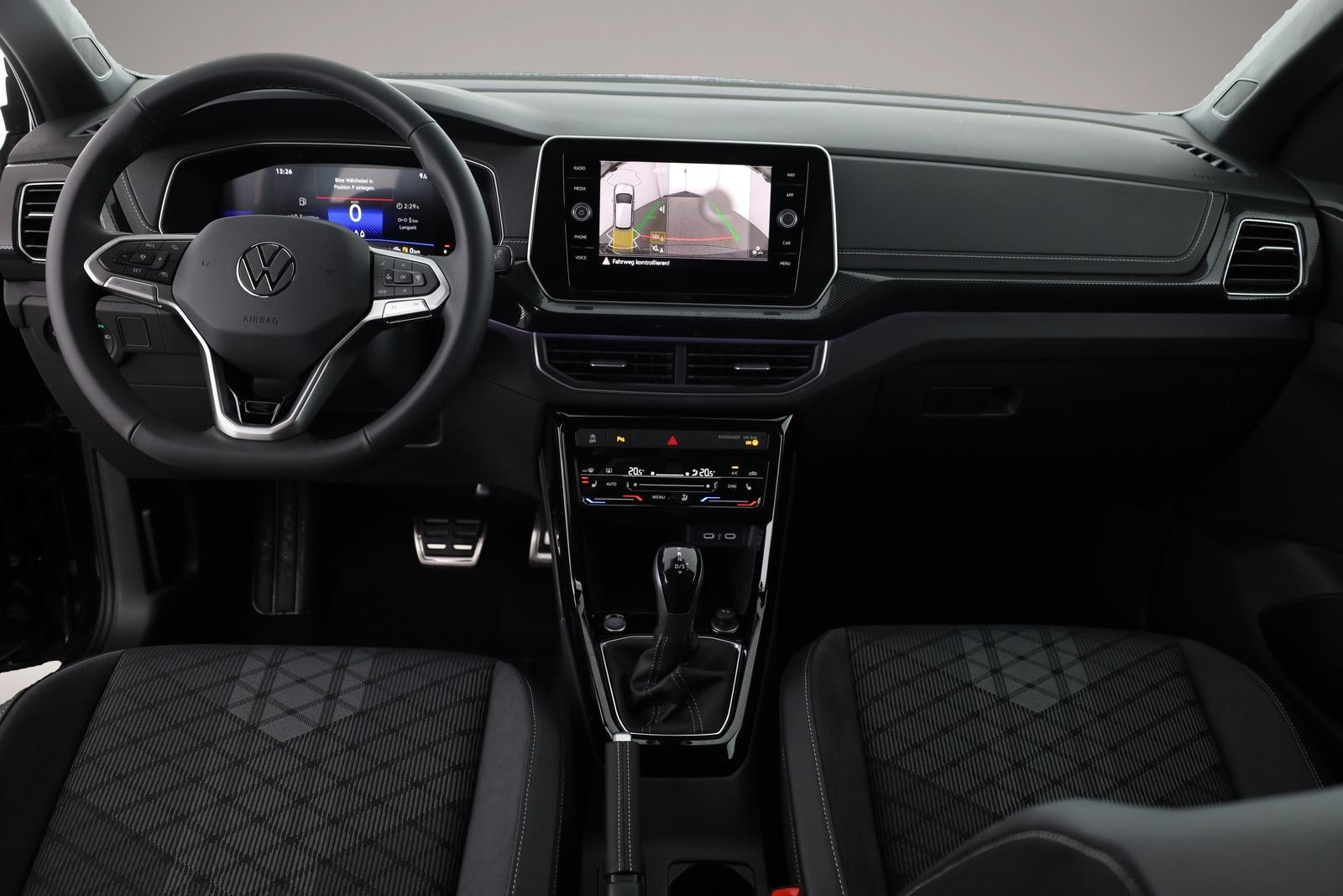 Volkswagen T-Cross (03/2026, Benzin)