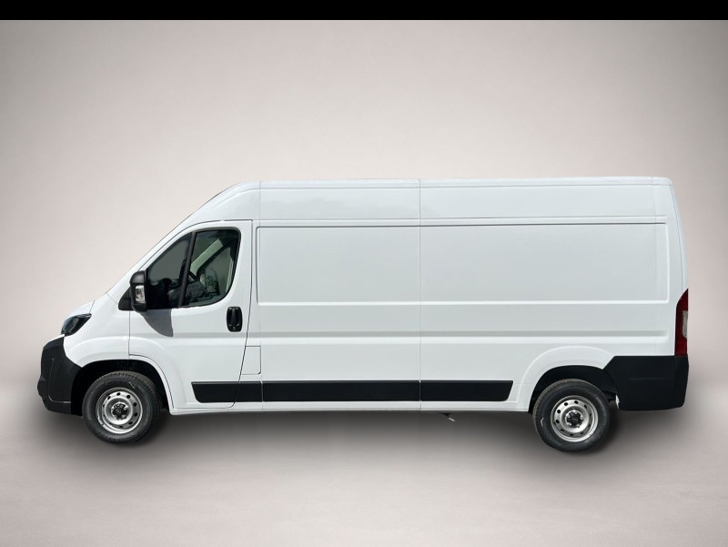 Opel Movano (03/2026, Diesel)