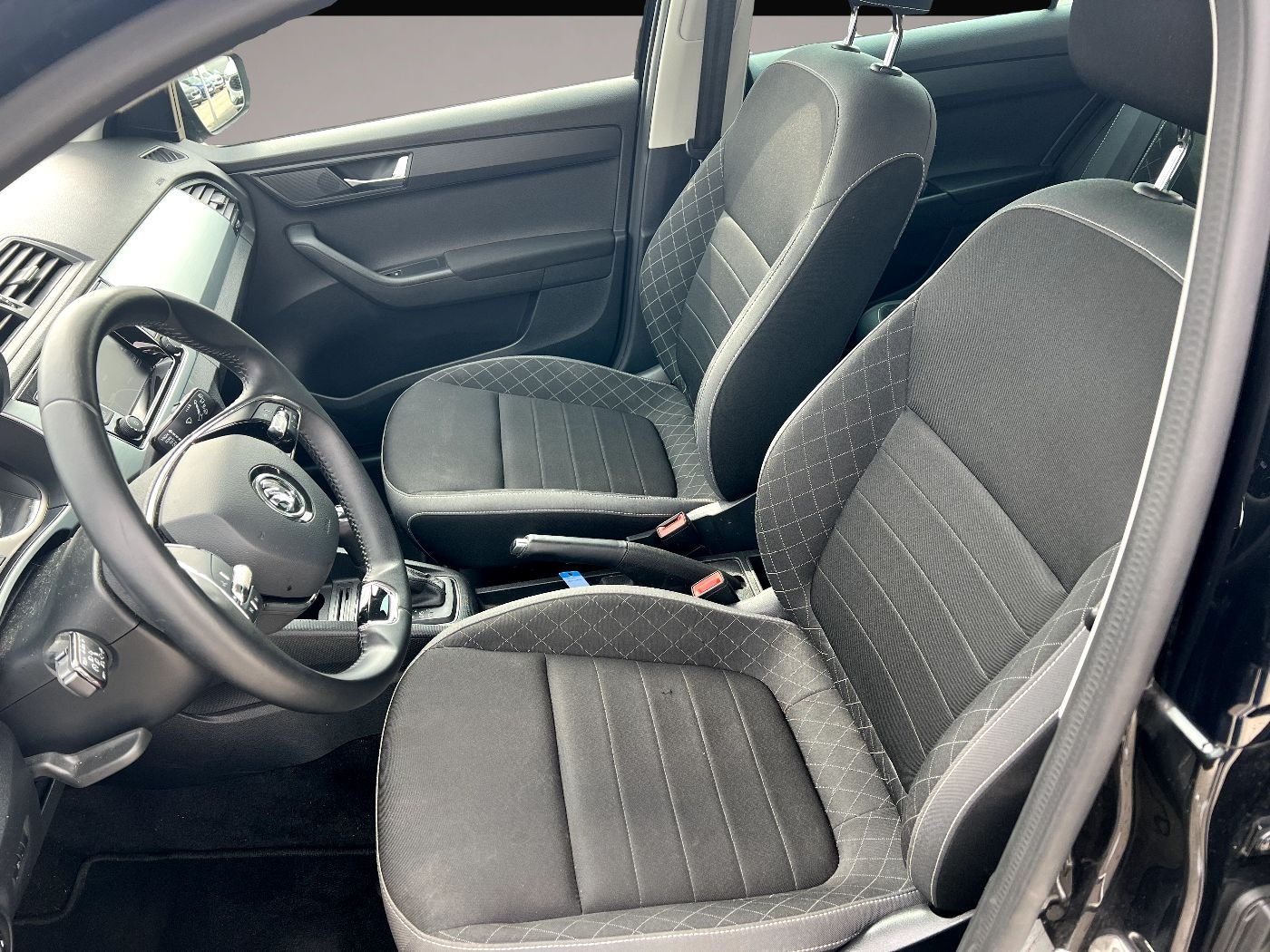 Skoda Fabia (08/2022, )