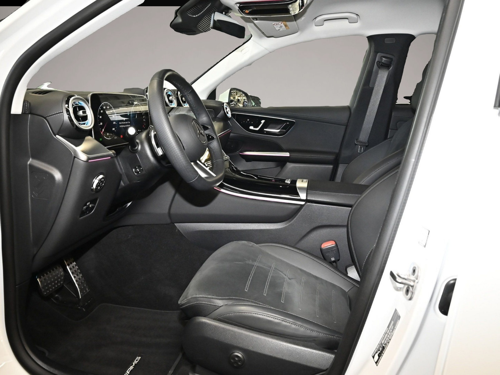 Mercedes-Benz GLC 300 (02/2025, Hybrid (Benzin/Elektro))