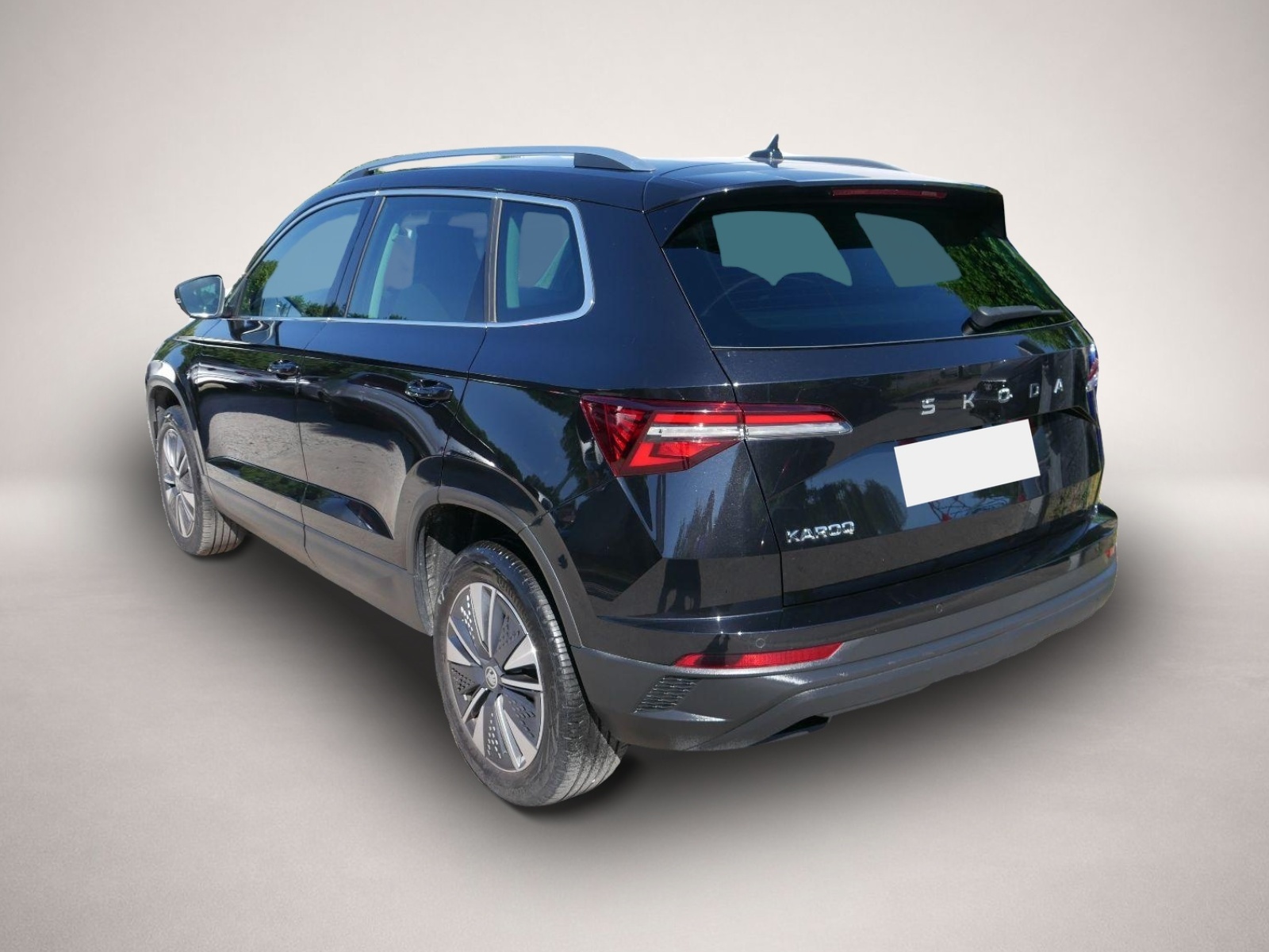 Skoda Karoq (04/2025, Benzin)
