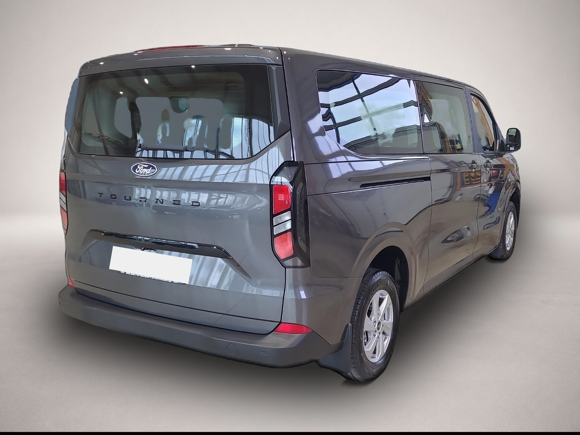 Ford Tourneo Custom (03/2025, Diesel)