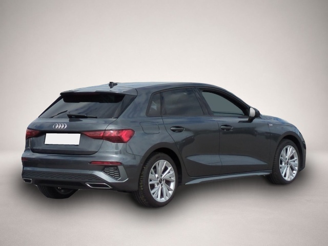 Audi A3 (04/2024, Benzin)