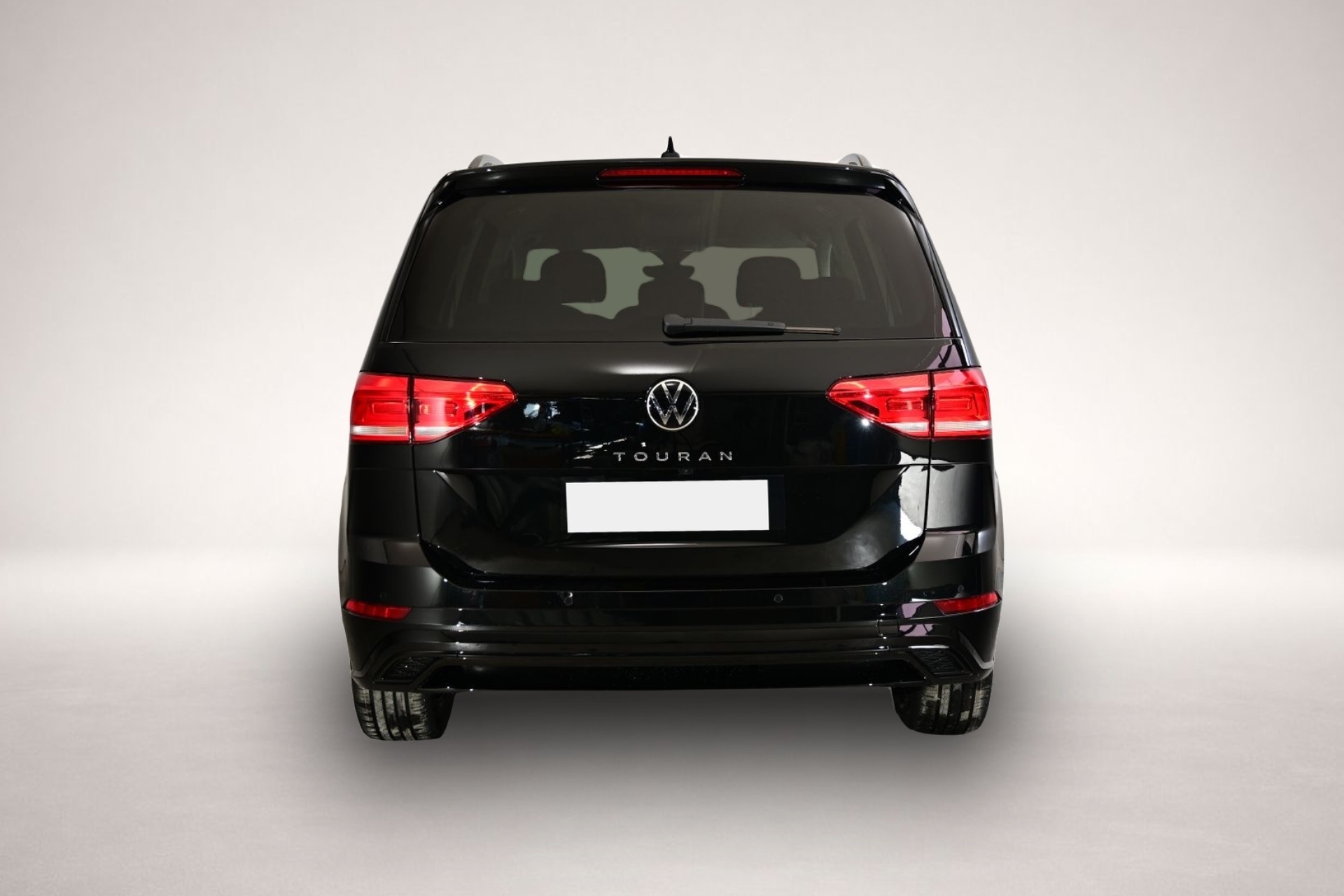 Volkswagen Touran (02/2026, Benzin)