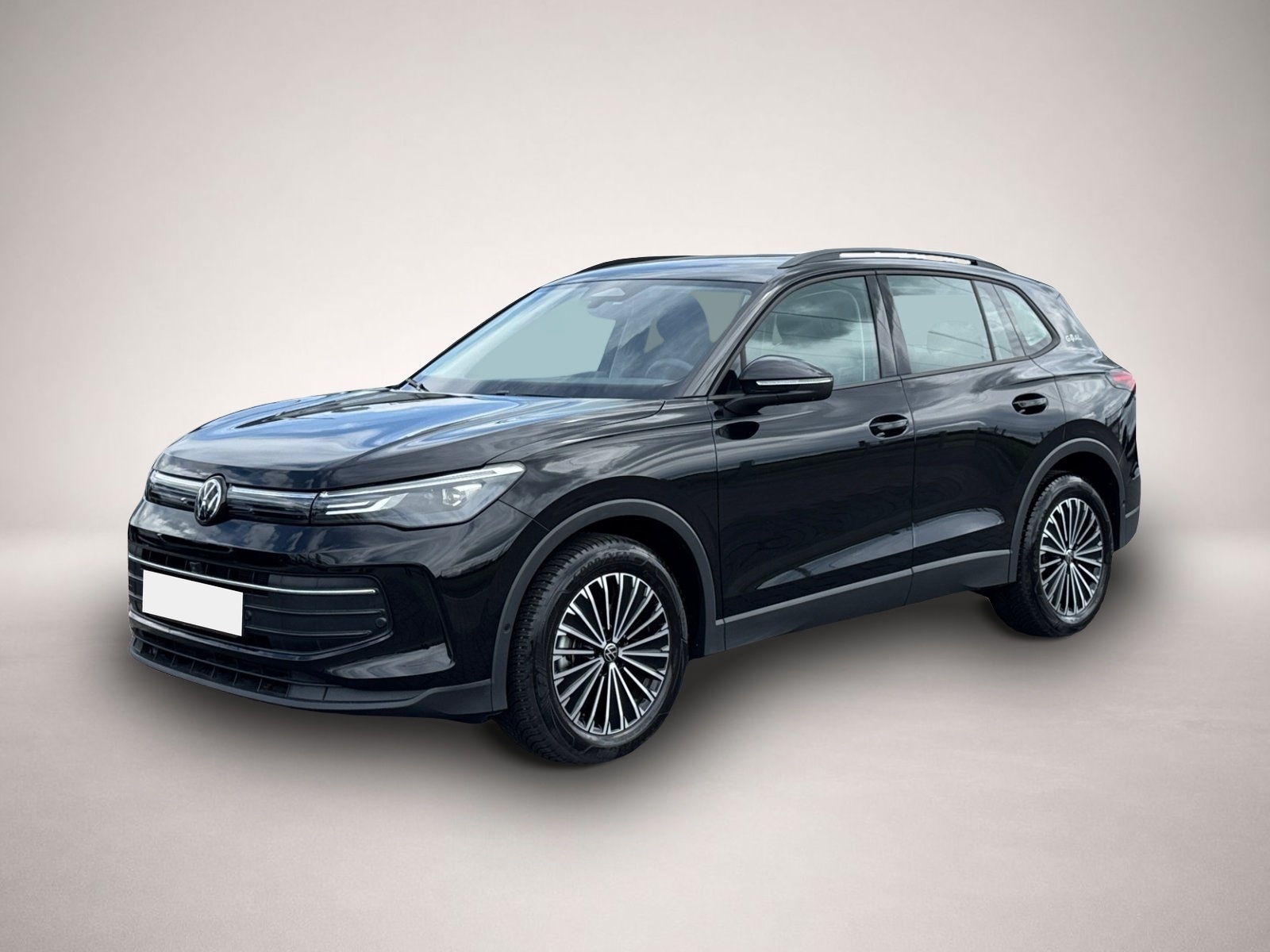 Volkswagen Tiguan (10/2025, Benzin)