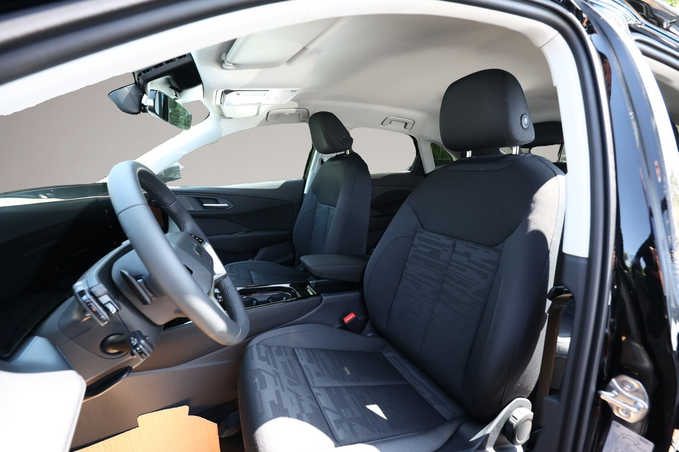 Audi Q3 (06/2026, Benzin)