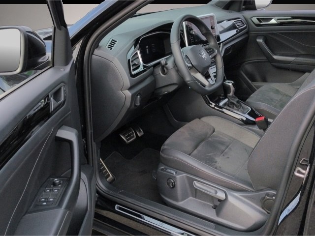 Volkswagen T-Roc (04/2025, Benzin)