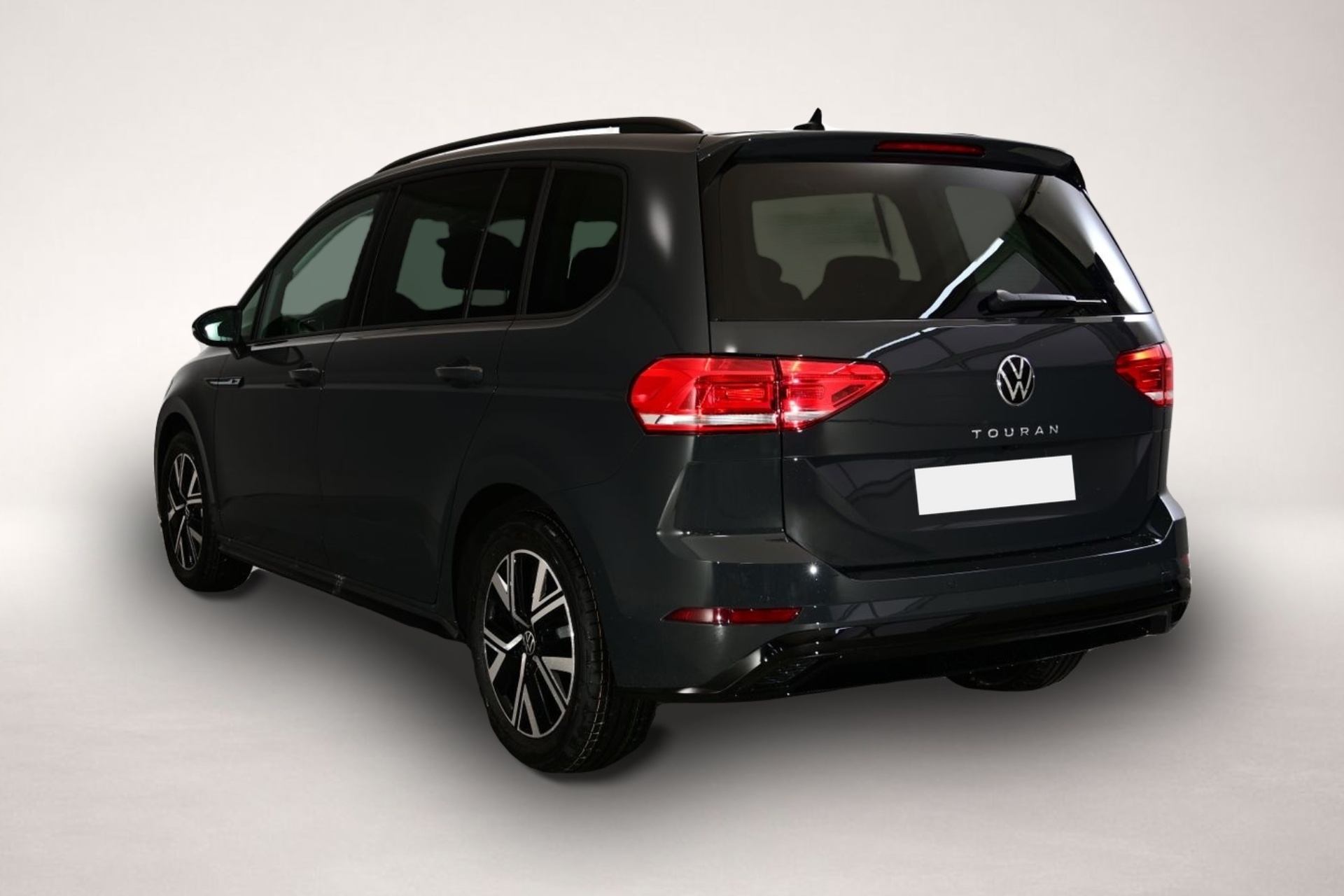 Volkswagen Touran (02/2026, Benzin)