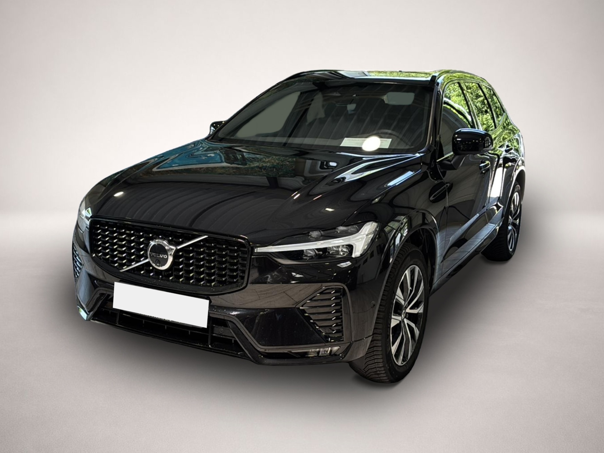 Volvo XC60 (02/2025, Benzin)