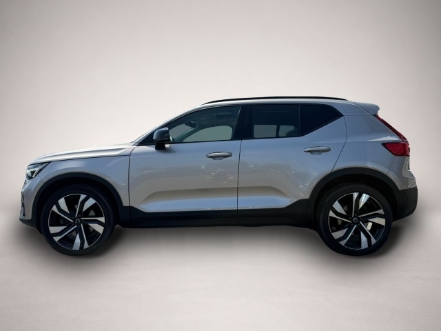 Volvo XC40 (05/2023, Benzin)