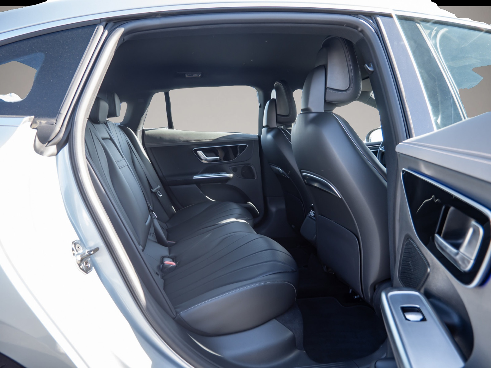Mercedes-Benz EQE (07/2024, ELECTRIC)