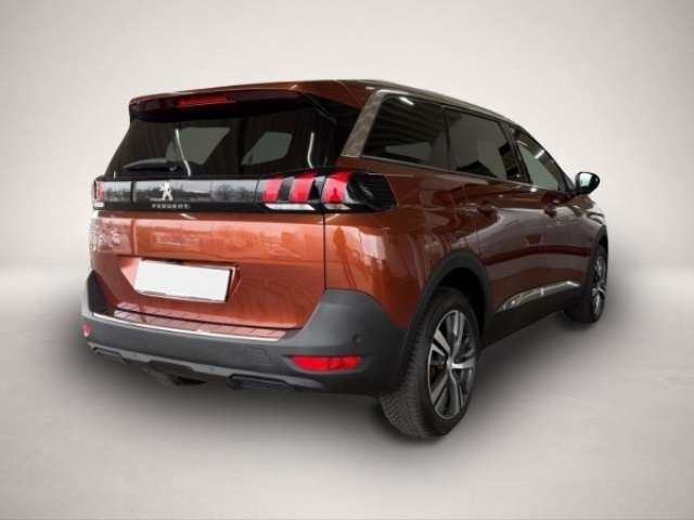 Peugeot 5008 (09/2023, Benzin)