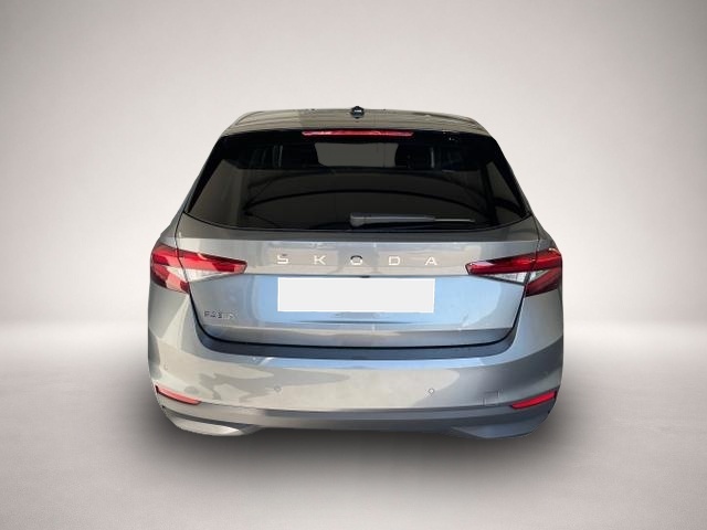 Skoda Fabia (, Benzin)