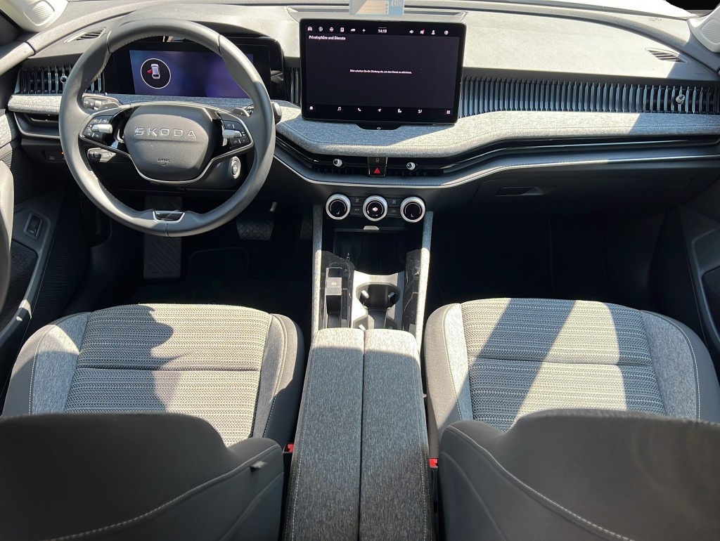 Skoda Superb (09/2025, Diesel)