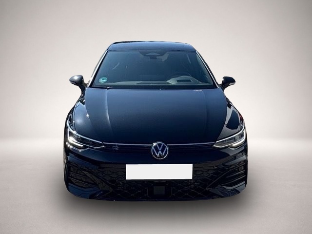 Volkswagen Golf (10/2025, Benzin)