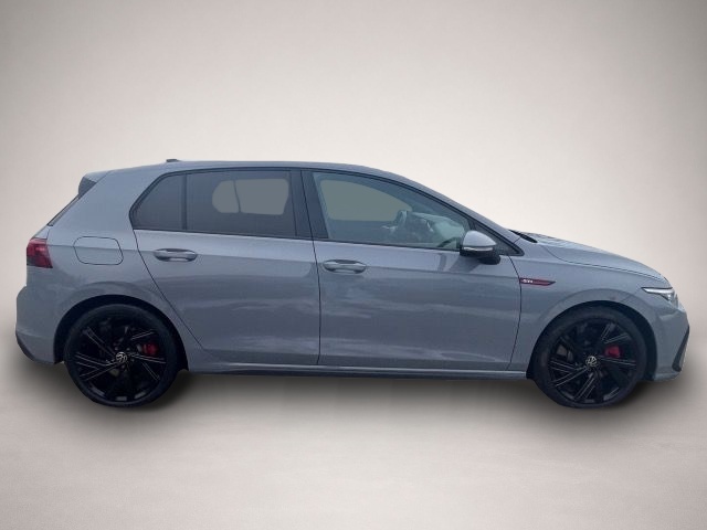 Volkswagen Golf (12/2023, Benzin)