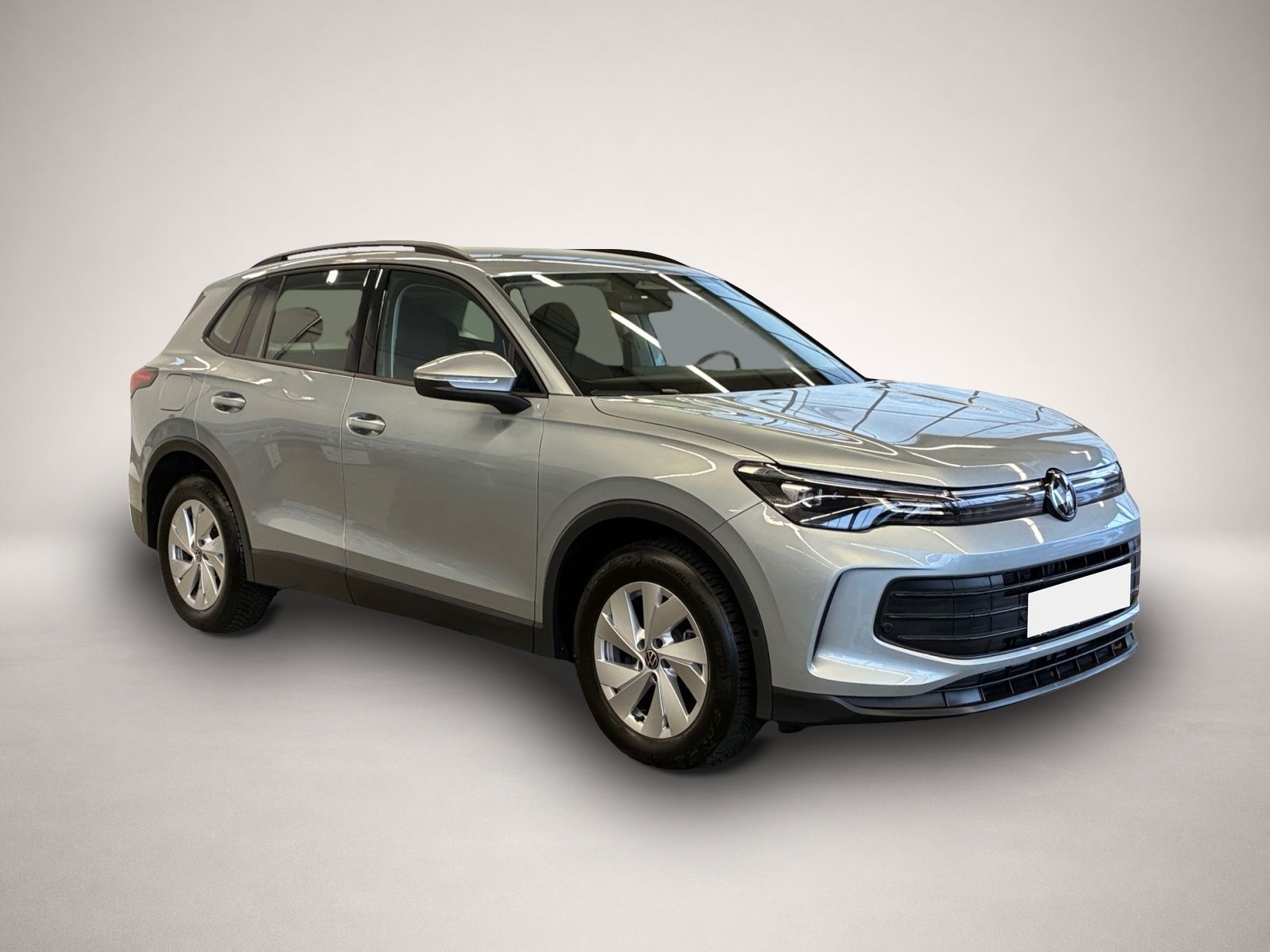 Volkswagen Tiguan (09/2024, Benzin)