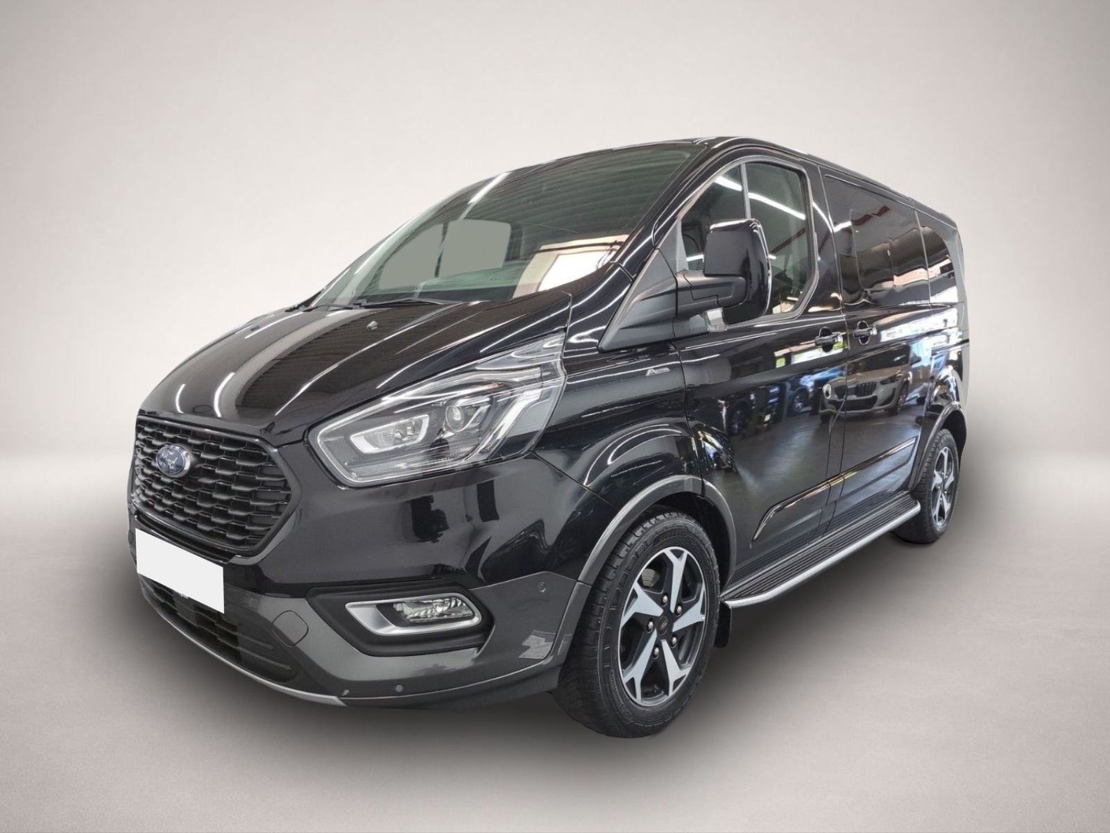 Ford Tourneo Custom (02/2022, Diesel)