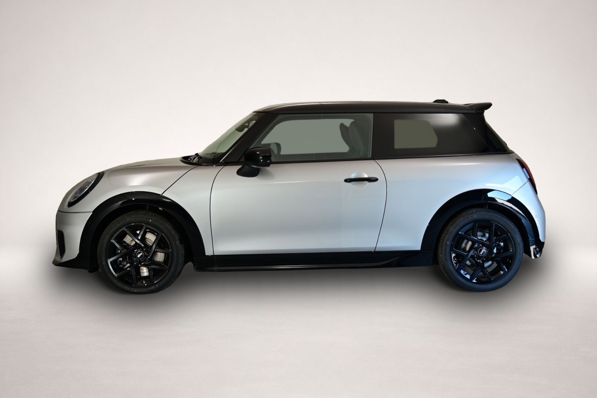 Mini Cooper (03/2026, Benzin)