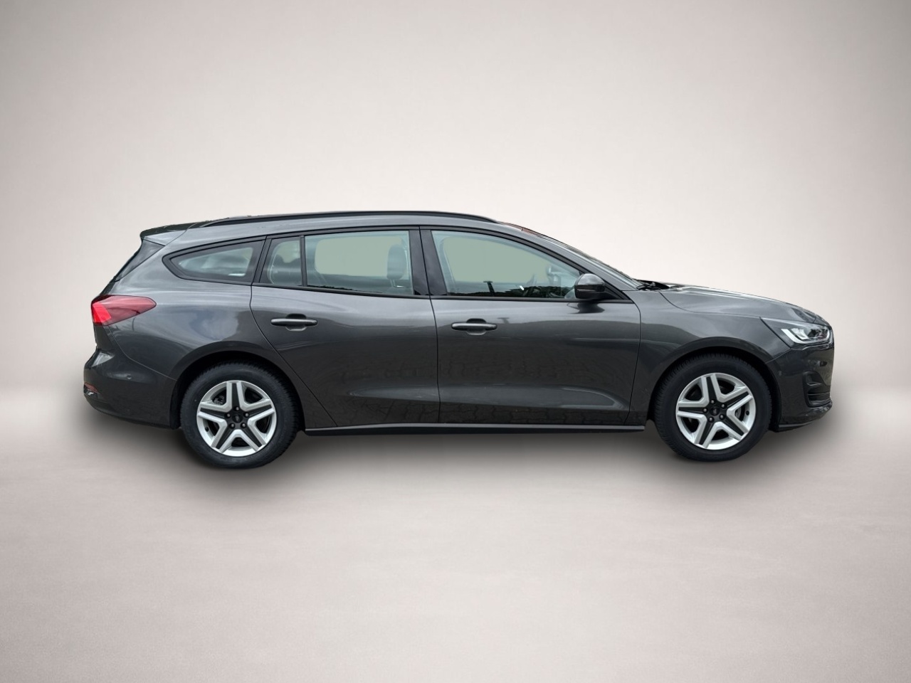 Ford Focus (01/2023, Benzin)