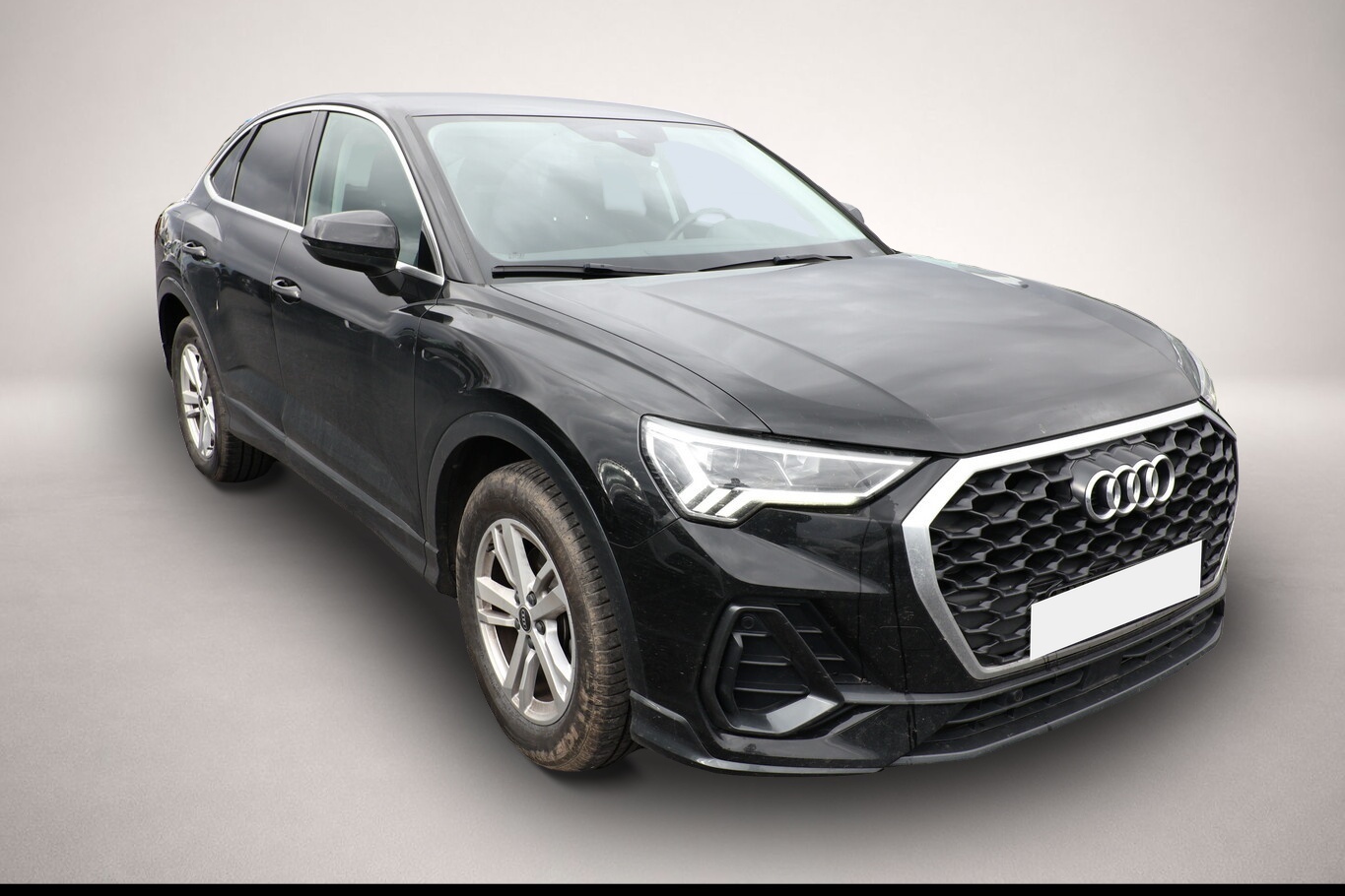 Audi Q3 (07/2021, Benzin)
