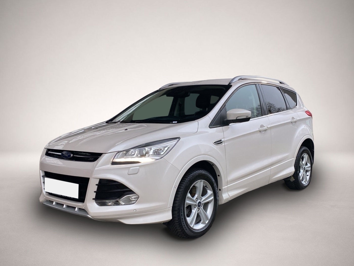 Ford Kuga (03/2016, )