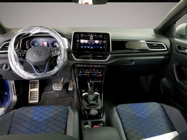 Volkswagen T-Roc (04/2024, Benzin)