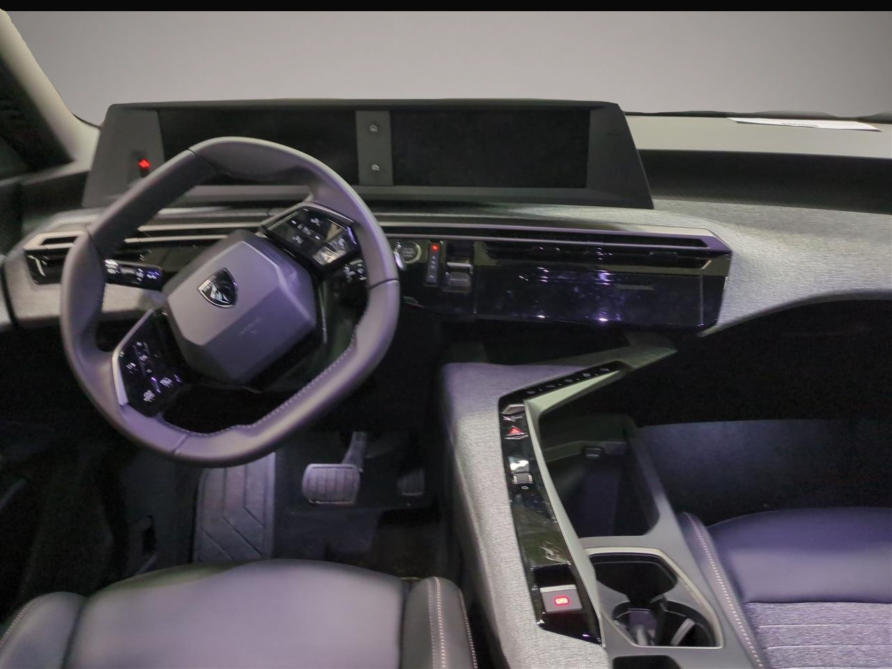 Peugeot 5008 (07/2025, Benzin)