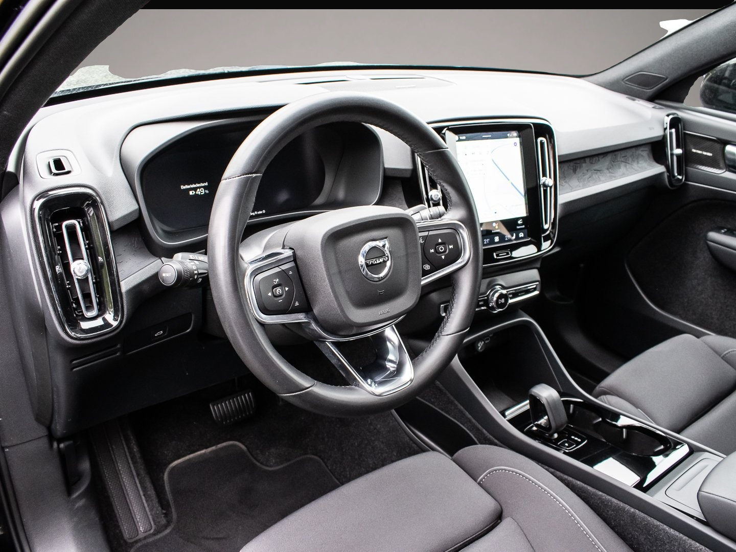 Volvo C40 (03/2023, ELECTRIC)
