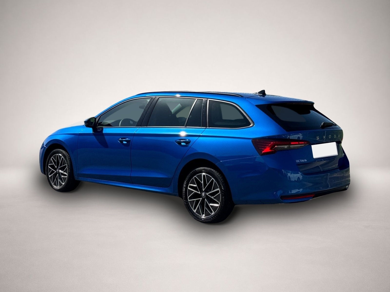 Skoda Octavia (12/2025, Benzin)