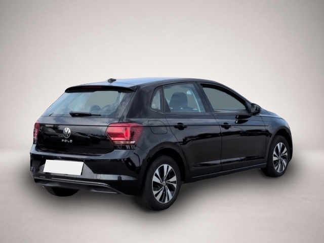 Volkswagen Polo (02/2022, Benzin)