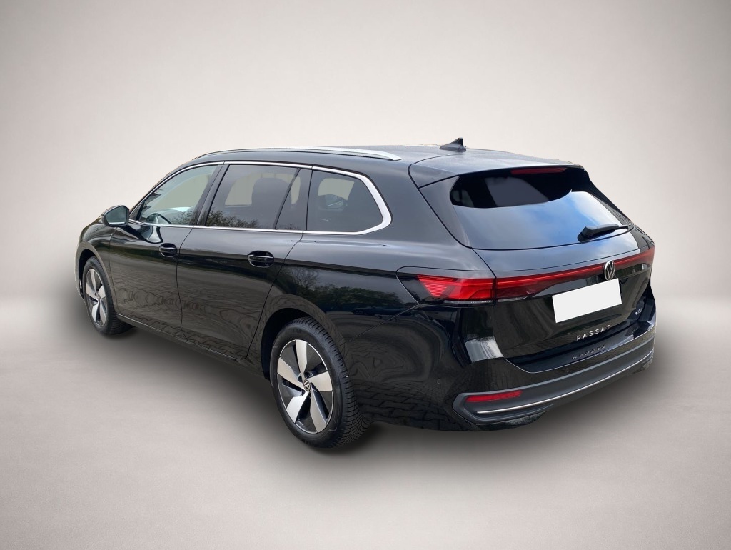Volkswagen Passat Variant (05/2025, Benzin)